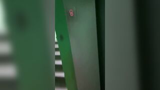 Amateur real sex in the elevator