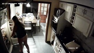 Voyeurhousetb
