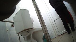 R kelly peeing on girls