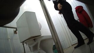  Toilet Voyeur