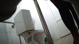 Girls peeing youporn