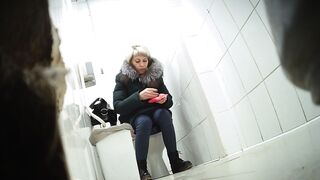 Chinese public toilet voyeur