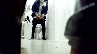 Peeing girls outdoor