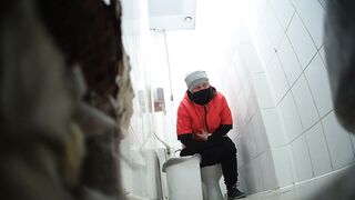 Girls peeing diapers