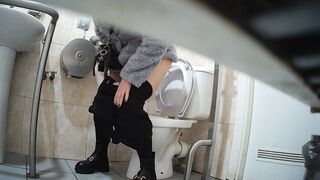 Girls peeing in girls mouth