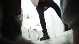 Piss WC voyeur