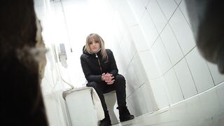 Voyeur toilet sex