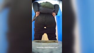 Hot pissing porn