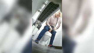 Free porn videos of girls peeing their pants