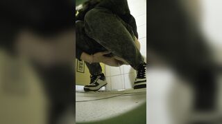 Anime girls peeing in diapers