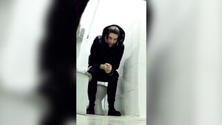 Old granny pissing porn