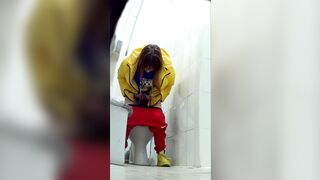  Toilet Voyeur