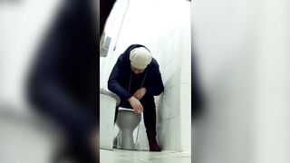 Peeing naked girls