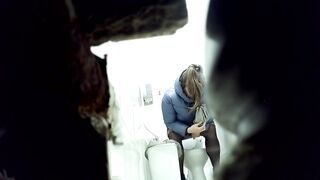 Girls peeing close up