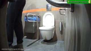 Peeing in girls