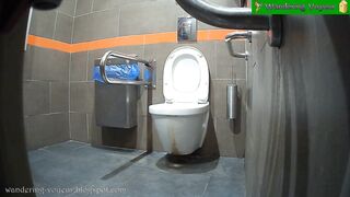 Girls peeing like guys