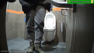 Girls peeing like guys