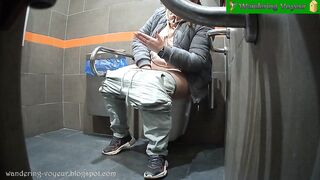 Pissing men porn