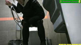 Mens toilet spy