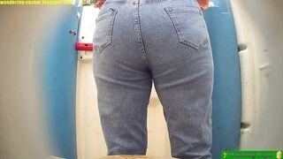 WC voyeur video