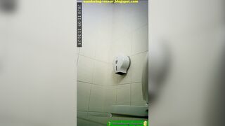 Beautiful pissing porn