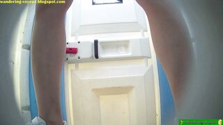 Asian girl toilet spy
