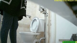 Spy cam in womens toilet