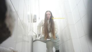 Piss pissing squirting porn gif