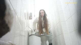 Piss pissing squirting porn gif
