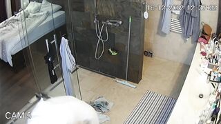 Chloe lamour shower porn
