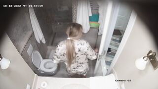 Pissing on guy porn