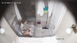  Toilet Voyeur