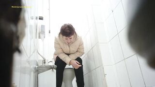 Girl pissing on cock porn