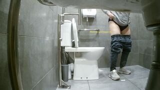 Pissing women adult porn