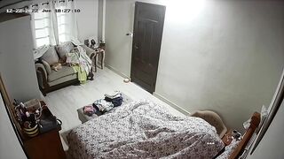 Amateur lesbian webcam