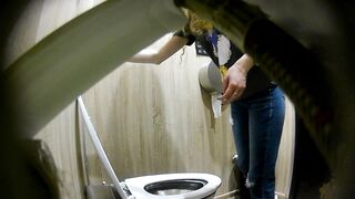 Black young thug pissing porn