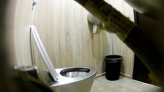 Black young thug pissing porn
