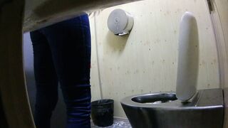 Xxx porn of man pissing in granny panty