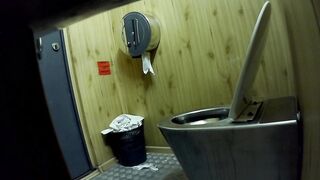 Strppers pissing porn