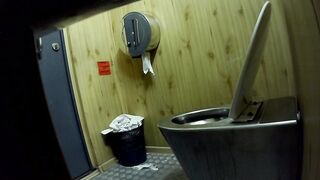 Strppers pissing porn