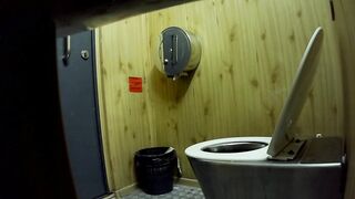 Arteya dee porn pissing