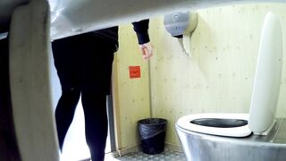 Japanese mature pissing in mouth porn video