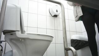 Pissing porn 