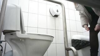 Pissing porn 