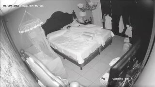 Voyeur handyman caught spying on latinas huge ass while showering