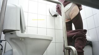 Pissing in home depot model toilet porn