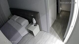 Up shorts voyeur