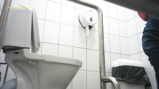 Free hd teen pissing porn