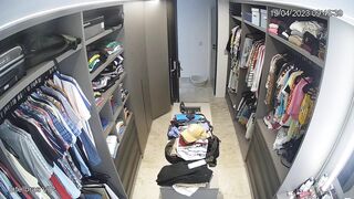 Locker room shemale porn