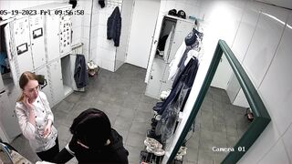 Pregnant changing room porn